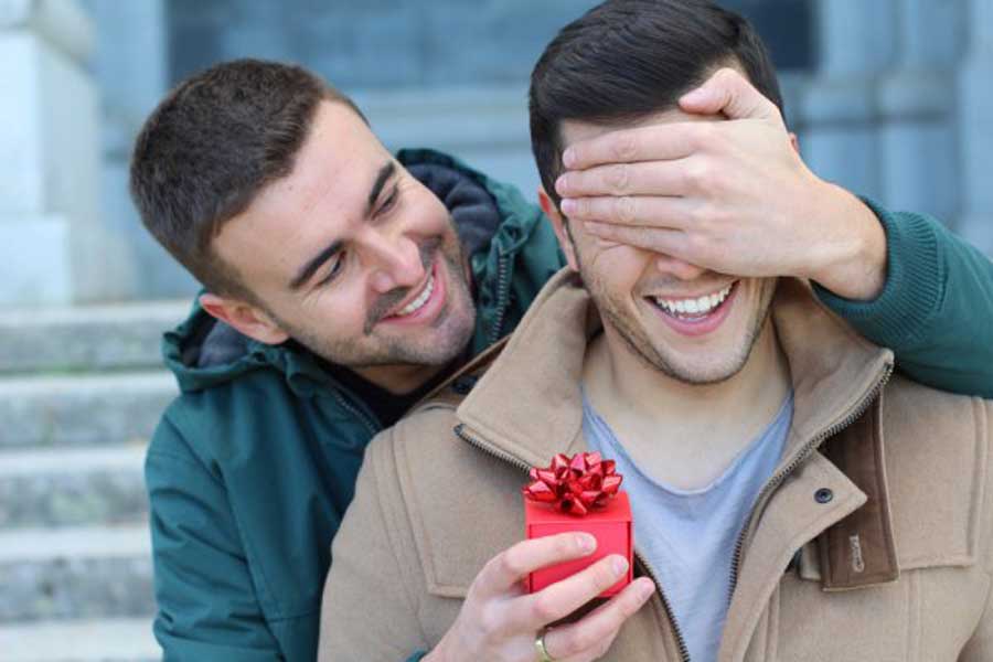 POVEJ MI, IZ KAKŠNE DRUŽINE PRIHAJAŠ, IN POVEM TI, KAKŠEN PARTNER SI
